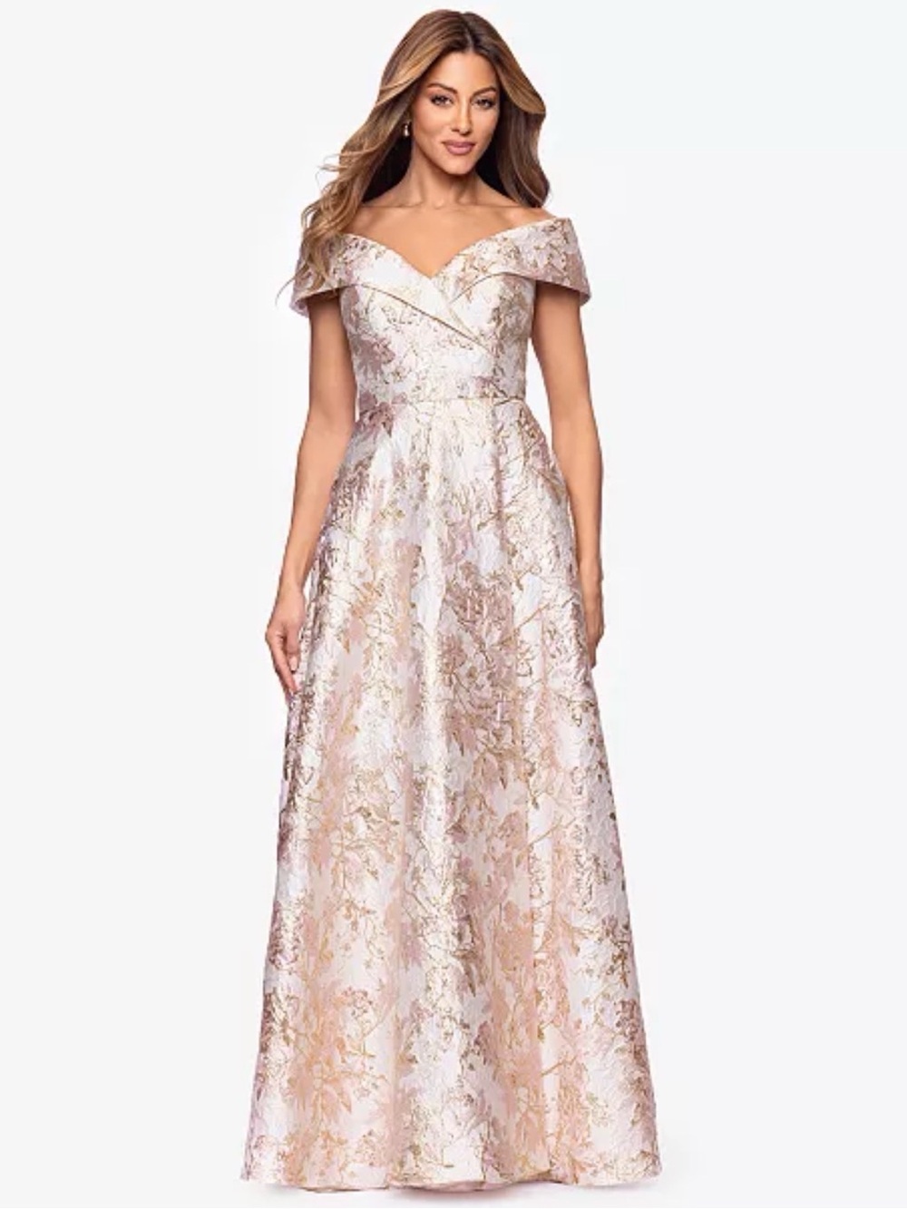XSCAPE
Women's Sweetheart-Neck Metallic-Jacquard Ball Gown